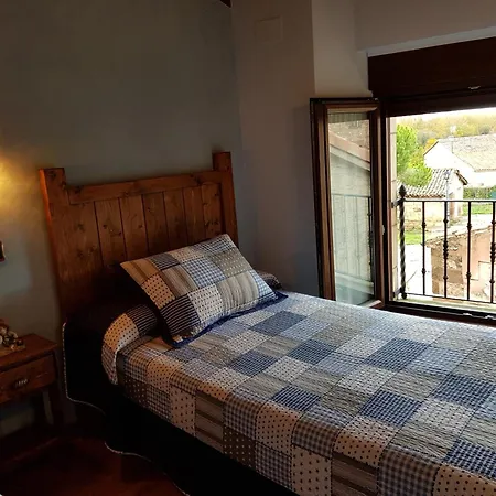 La * Mozoncillo de Juarros