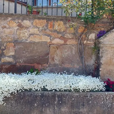 La * Mozoncillo de Juarros